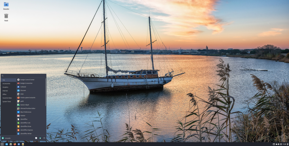 Budgie desktop environment on Linux
